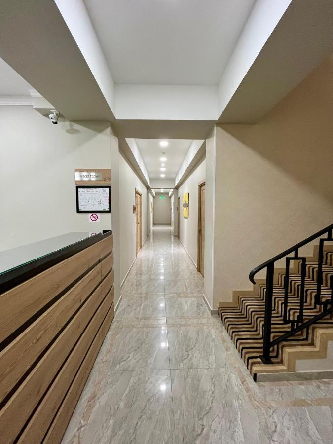 Bristol Hotel Tashkent Exterior photo
